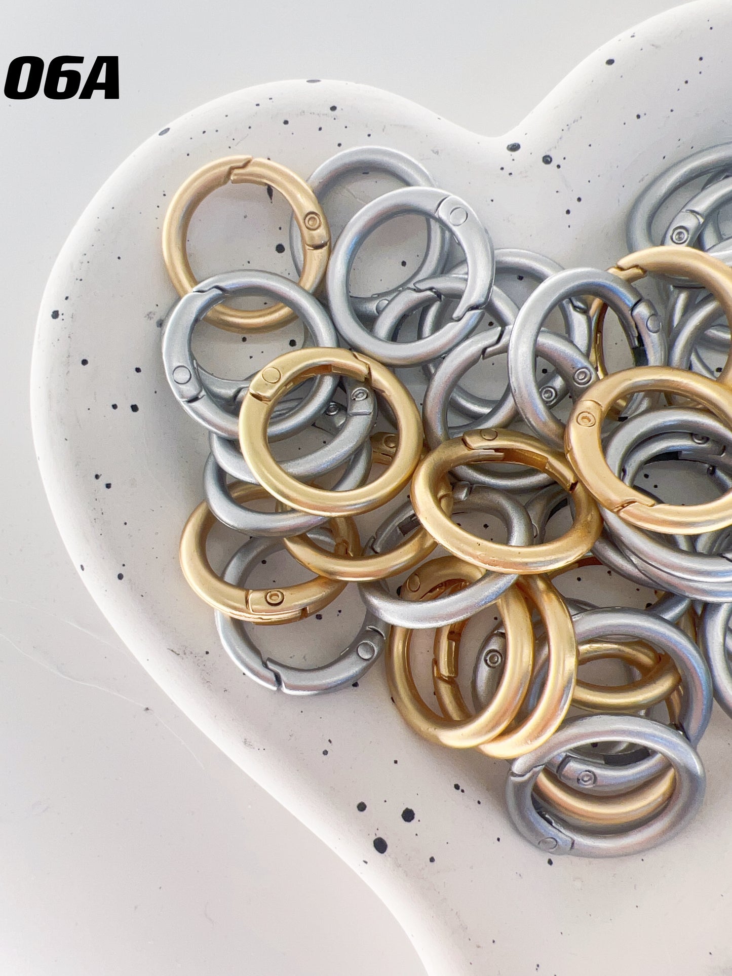 keychain accessories. various shape ,gold,silver,colorful