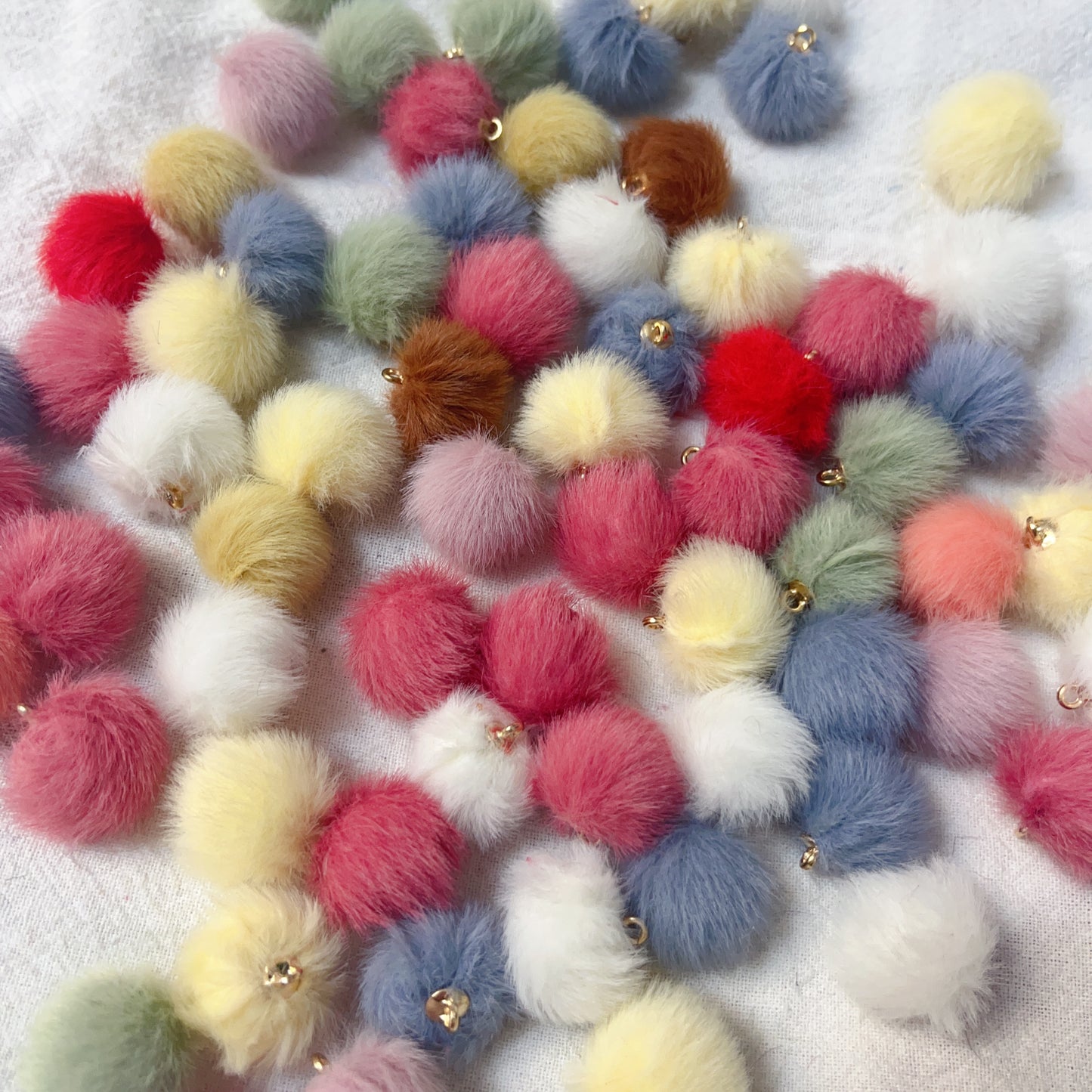 POMPOMS~ mini pompoms with hook on top