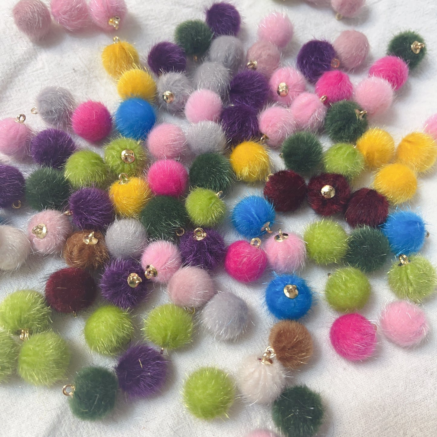 POMPOMS~ mini pompoms with hook on top